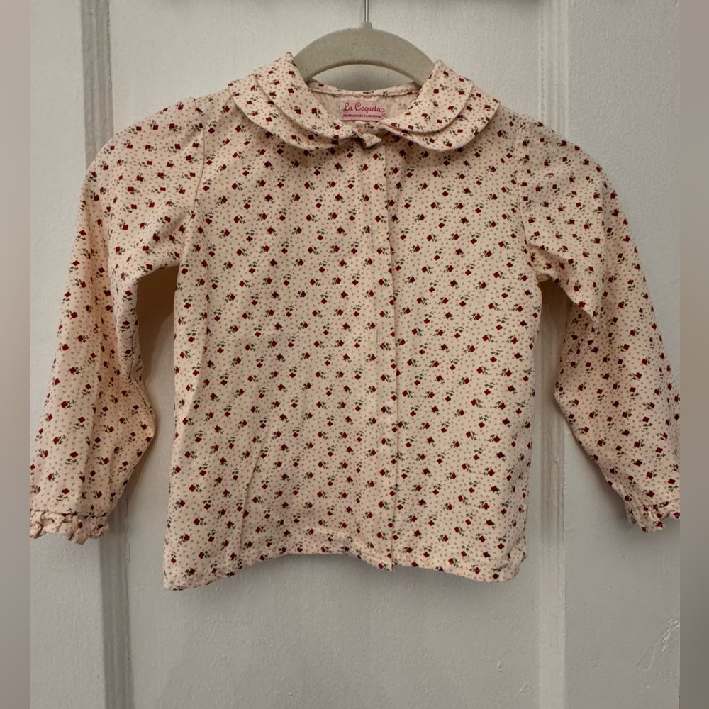 La Coqueta, Kids Floral Cream Shirt. In Pristine condition.